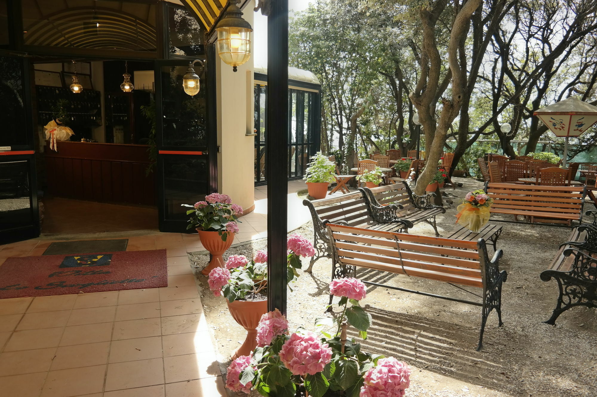 Hotel Villa Lo Scoglietto San Vincenzo Bagian luar foto